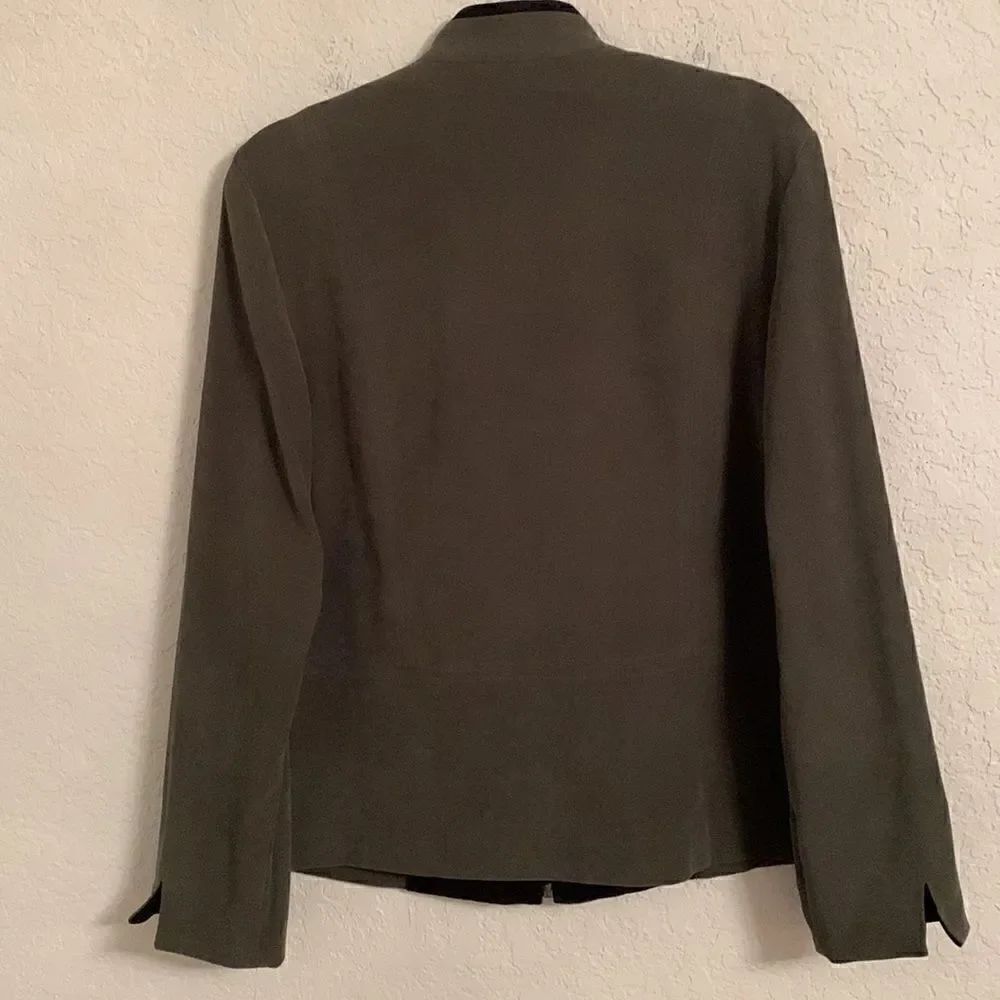 JM Collection Zip Up Jacket/ Pants Suede Set Size 12 - Picture 3 of 15